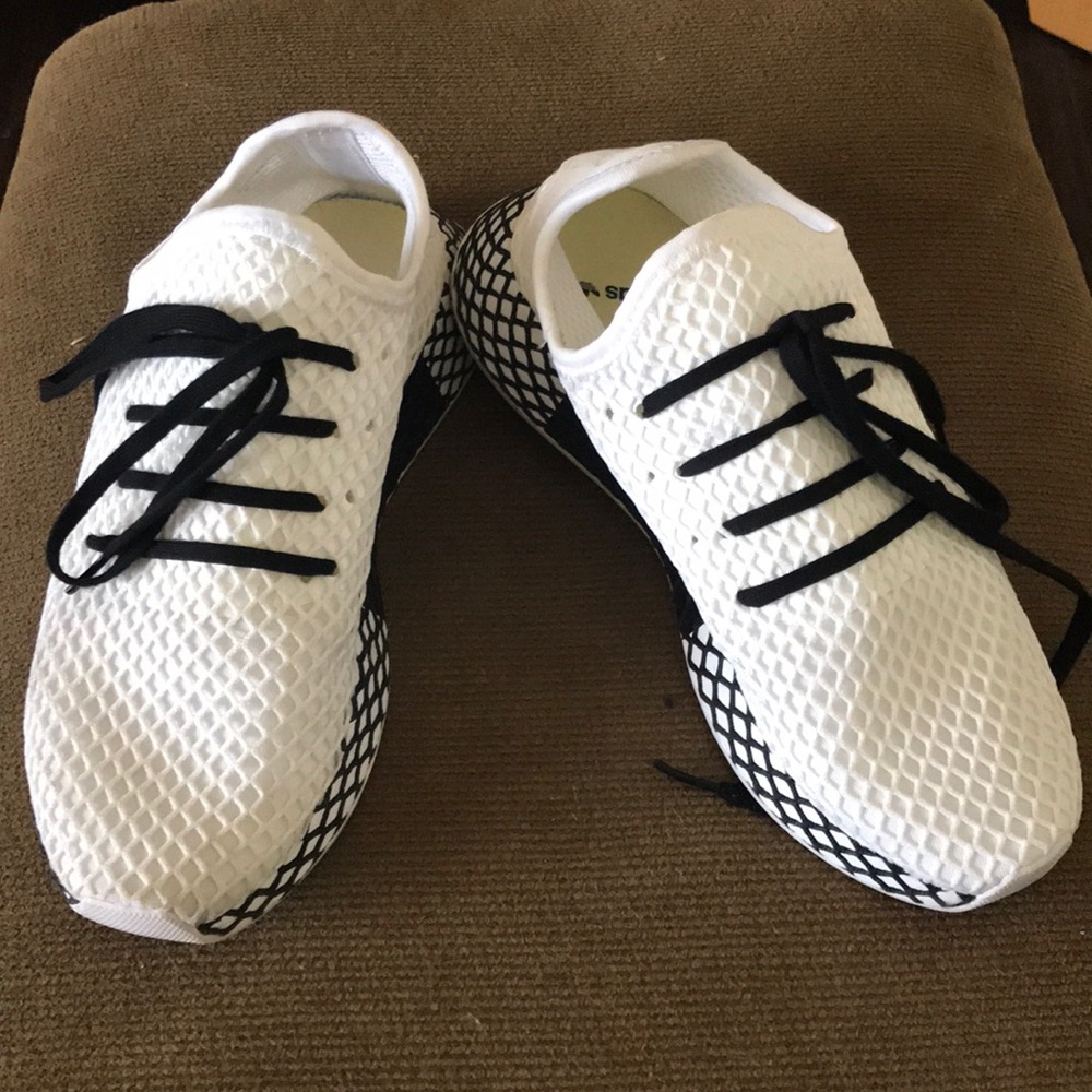 White deerupt sneakers